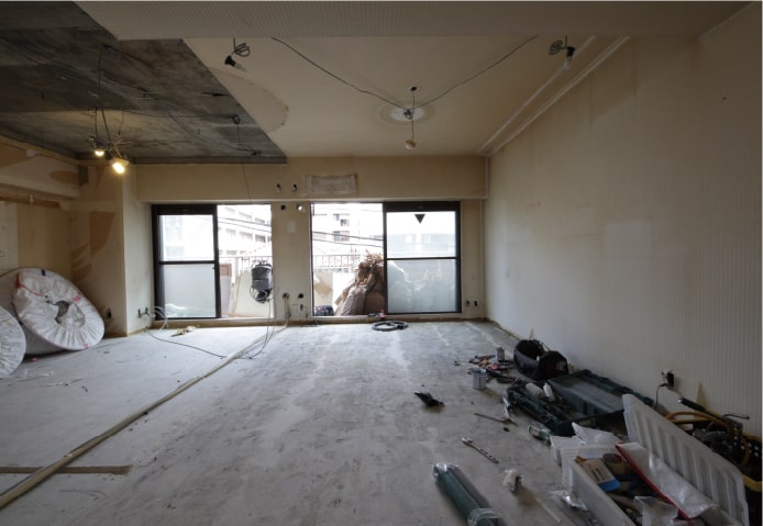 CONSTRUCTION